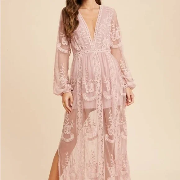 Wishlist Floral Embroidered Long Sleeve Maxi Dress in Mauve at Nordstrom Rack, Size Small